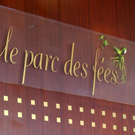 Le Parc Des Fees Hotel Retaurant & Spa La Bourboule Esterno foto