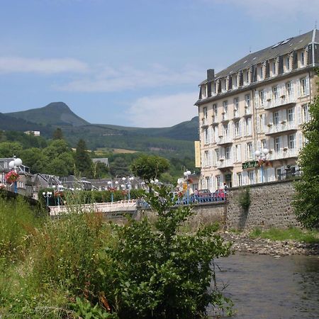 Le Parc Des Fees Hotel Retaurant & Spa La Bourboule Esterno foto